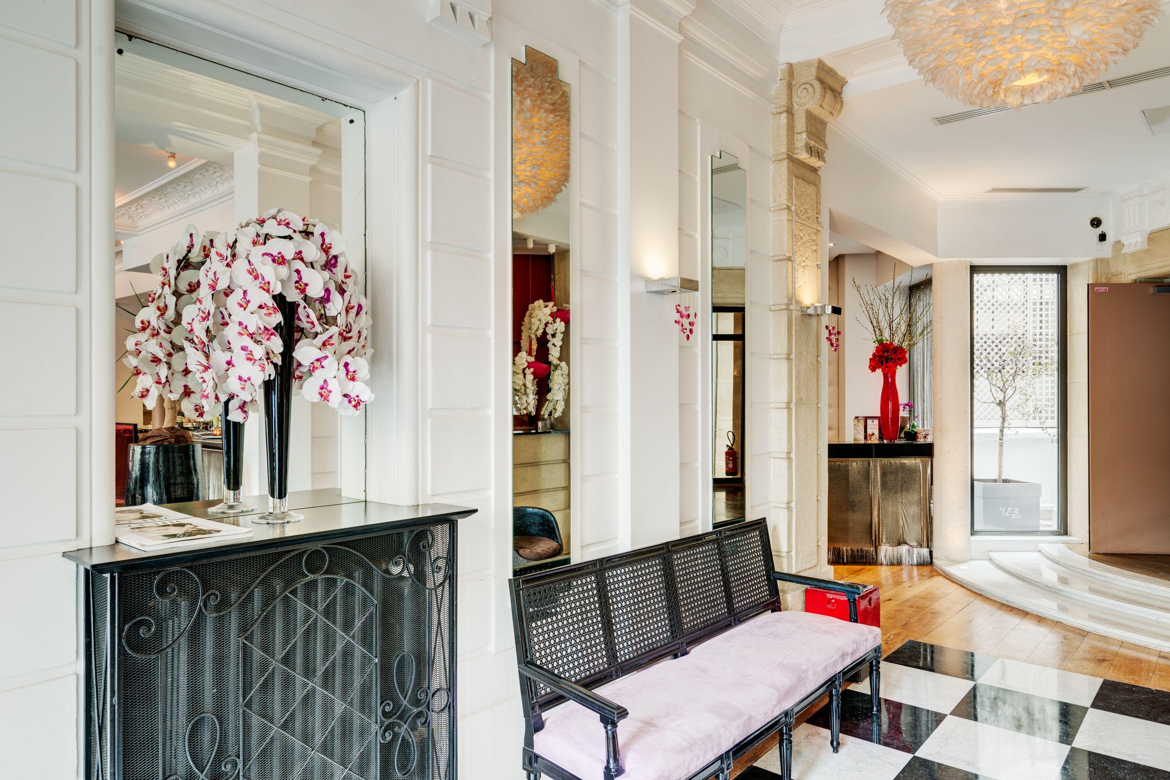 Hotel Le 123 Elysees - Astotel Paris